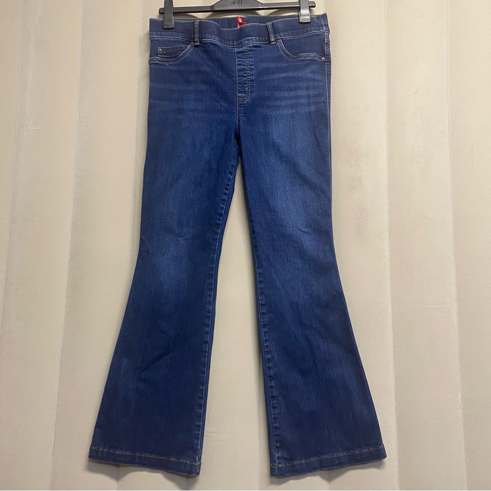 Spanx Women’s Jeans XL Flare Leg Elastic Waist Blue Denim Comfort Stretch